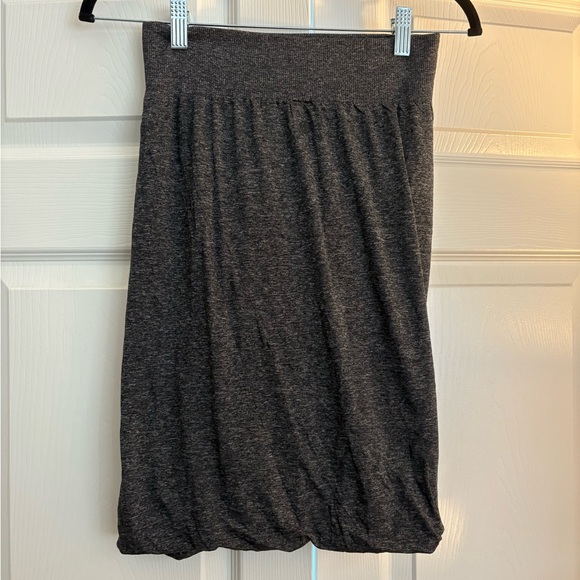 Lululemon Boulevard Bliss Gray Women's Skirt, Size 8 - Picture 5 of 7